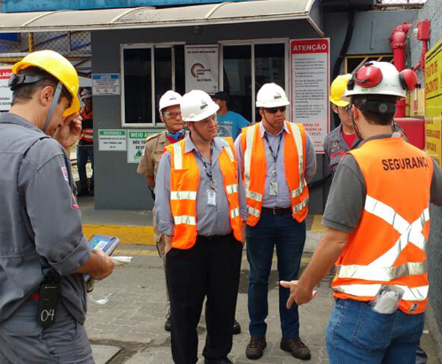 PAM do Porto de Santos faz visita técnica ao terminal da ADM