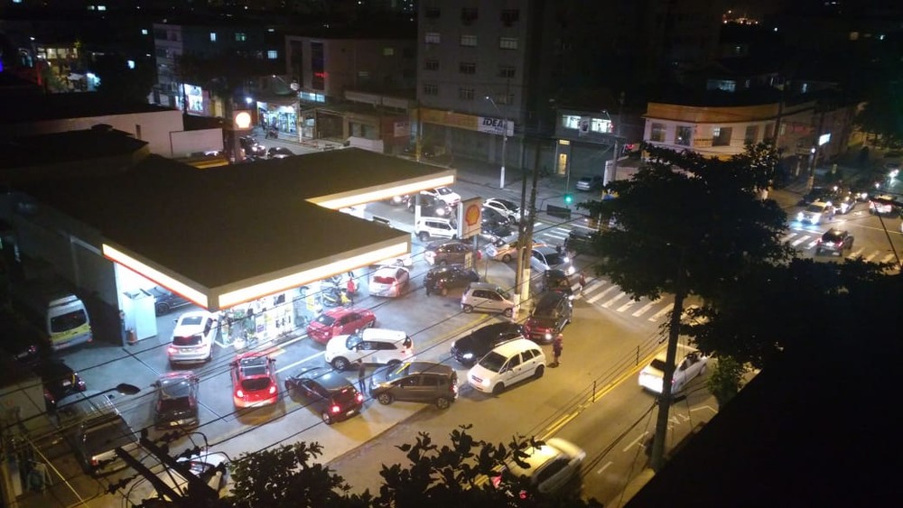 Baixada Santista tem falta de combustível e redução da frota de transporte público