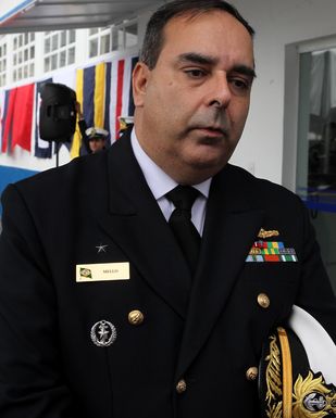 8º Distrito Naval realiza troca de comando 