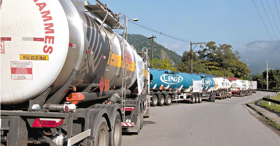 Caminhoneiros descartam paralisação esta semana