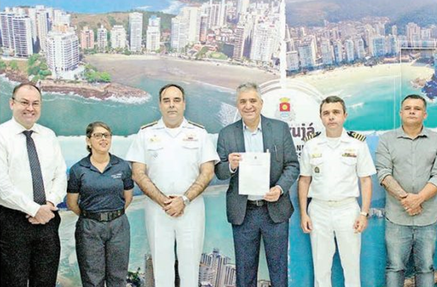 Guarujá renova convênio de fiscalização náutica