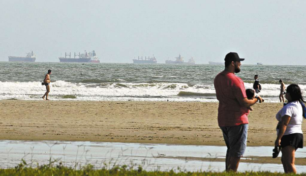 Falta de berços do Porto gera prejuízo de mais de R$140 mi