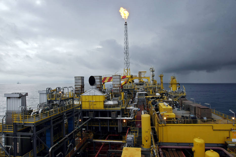 Autorização de venda de pré-sal pela Petrobrás ameaça megaleilão