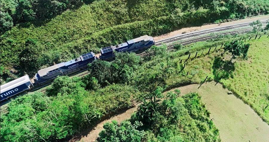 Rumo registra crescimento de 19% no transporte de cargas em novembro