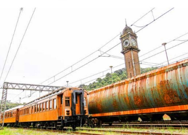 Carros ferroviários são entregues em Santos