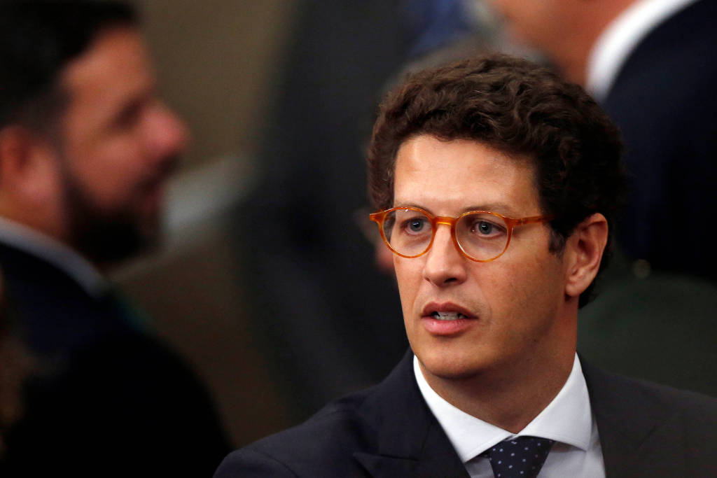 Ministro critica ações do Ibama e da Funai
