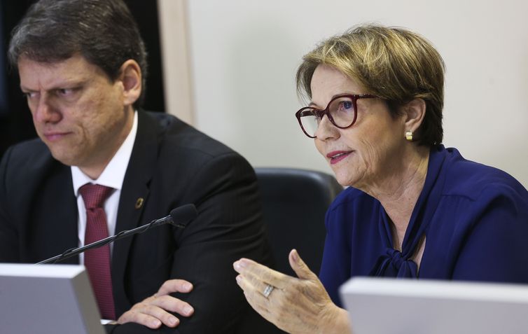 Governo reafirma intenção de privatizar trecho da BR-163