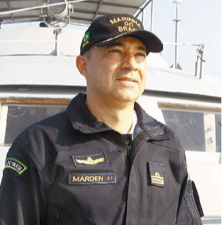 Comandante prevê maior integração