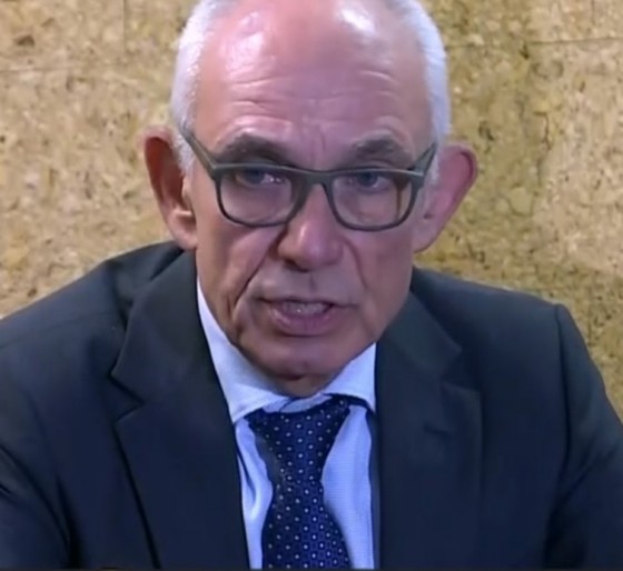 Vale apresenta plano para barragem e corta 10% da produção