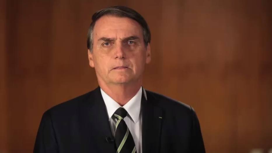 Em meio à crise política, governo Bolsonaro anuncia concessões como agenda positiva