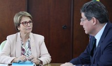 Ministra discute com presidente do BNDES novas linhas de crédito para o agronegócio