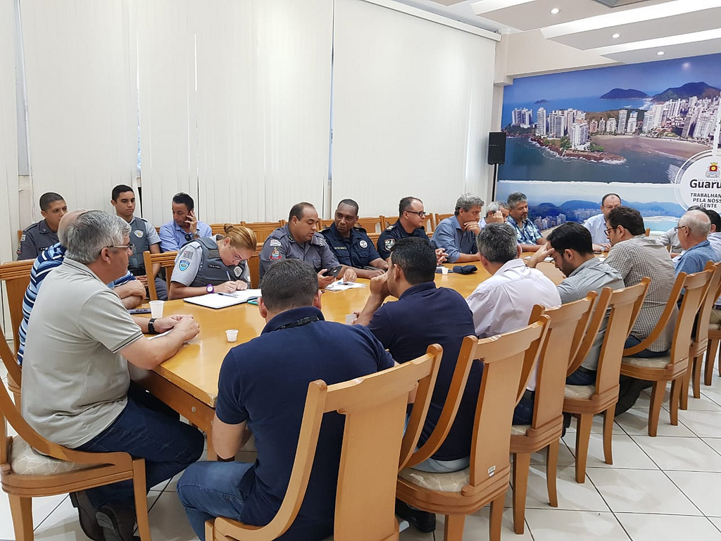 Prefeitura e setor portuário discutem melhorias nos acessos ao Porto de Santos