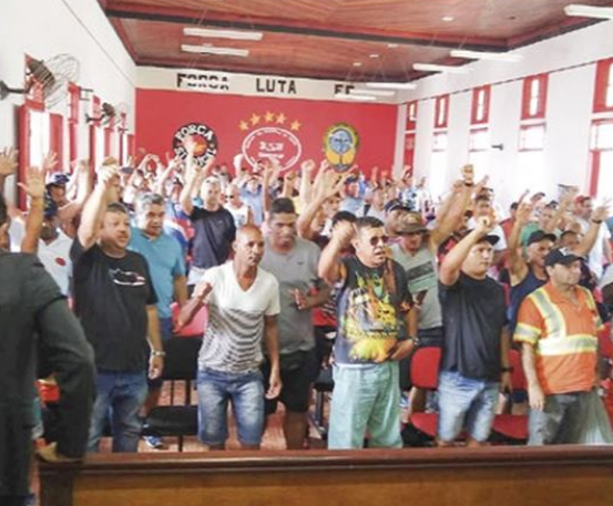 Estivadores suspendem greve por uma semana
