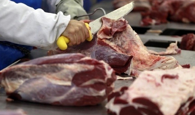 Ministra anuncia ação para tentar reabrir mercado dos EUA para a carne bovina brasileira