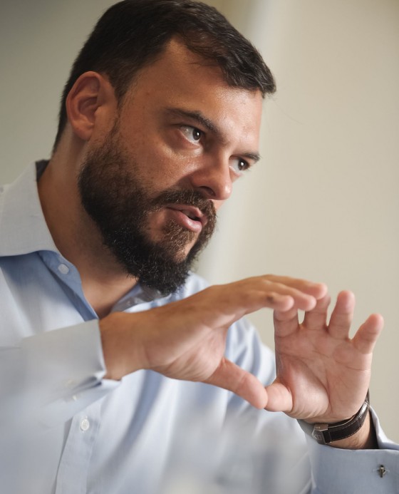 Sem as amarras políticas, Codesp quer se modernizar 