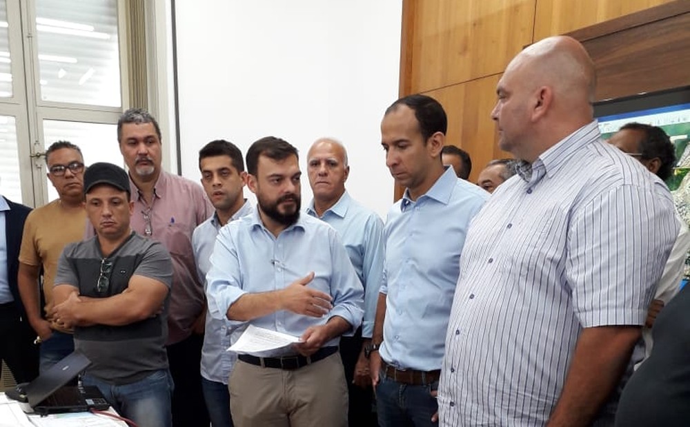 Codesp deve providenciar estacionamento provisório para caminhões