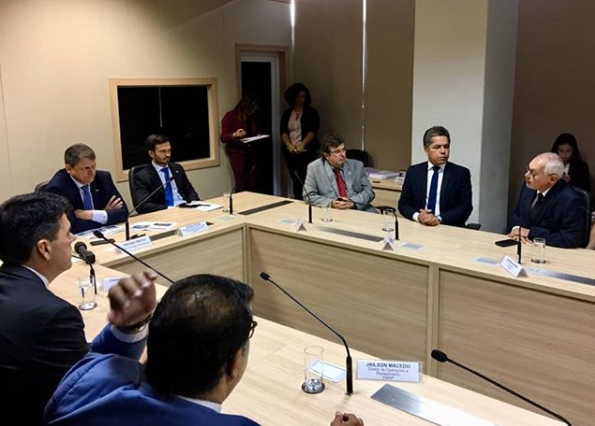 FENOP participa de assinatura de contratos e arrendamentos do Minfra