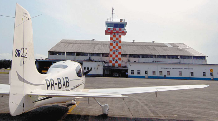 Aeroporto: operação em 1 ano