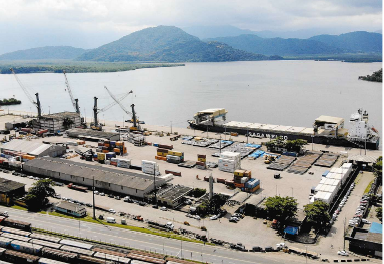 Grupo prepara devolução de terminal