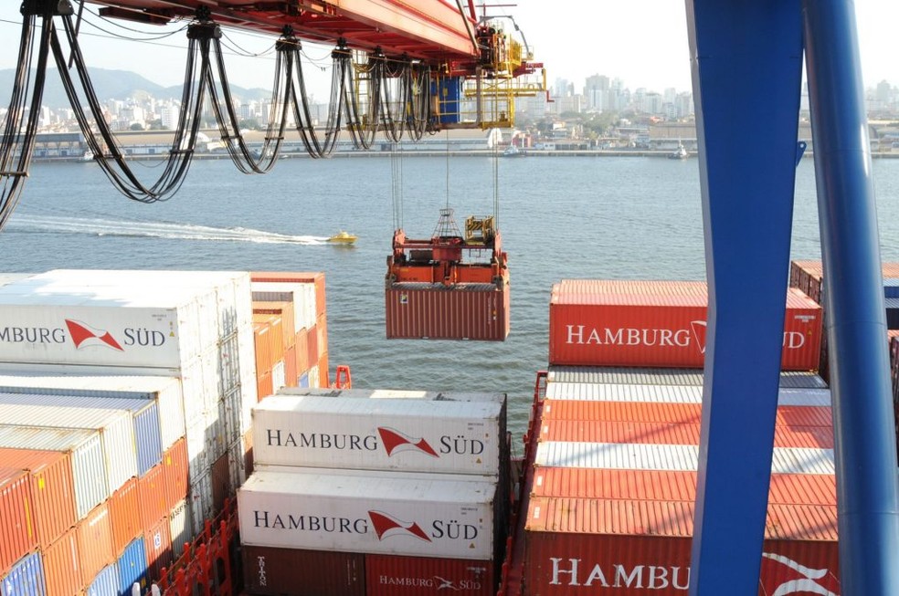 Participação de produtos importados no consumo do país é a maior desde 2011, diz CNI