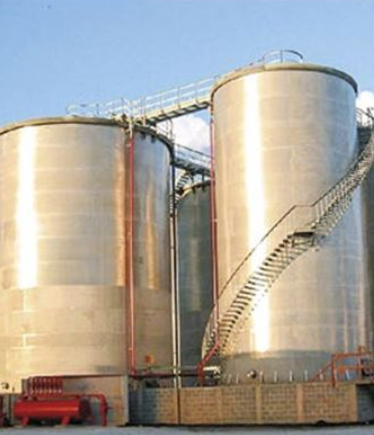 Granel Química demite mais de 40