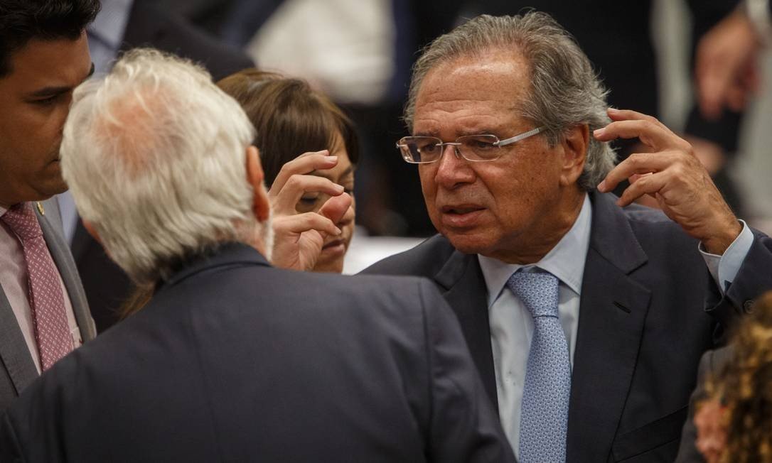 Guedes quer cortar tarifa de importação em 10%