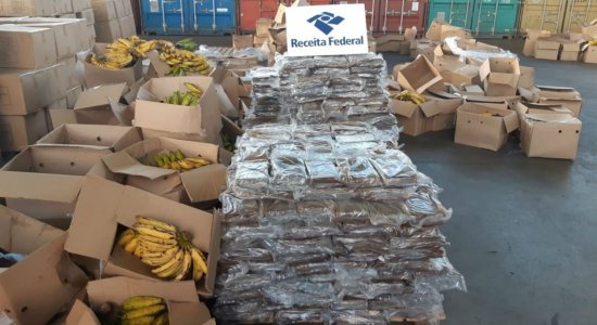 Receita Federal faz maior apreensão de cocaína do Porto de Suape
