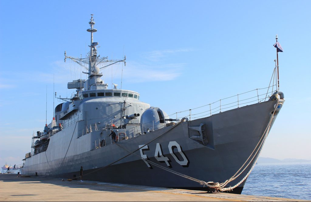 Esquadra Brasileira perderá dois navios-escolta em 2019: Niterói e Jaceguai