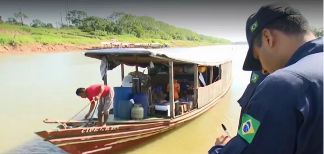 Após barco explodir em rio no Acre, Marinha e Antaq fiscalizam portos de cidades no interior