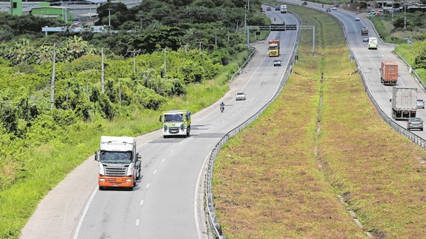 Intermodalidade é alternativa para transporte rodoviário no País