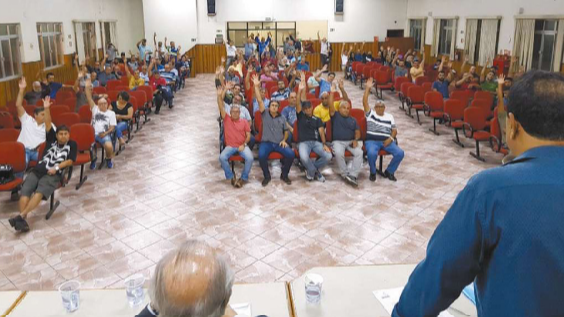Portuários cancelam greve
