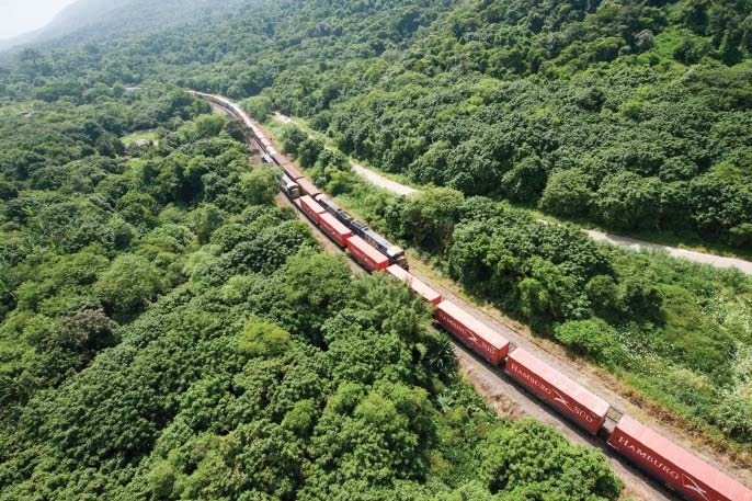 MRS coloca em operação o maior trem de contêineres
