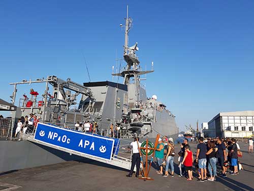 Navio Patrulha Oceânico “Apa” visita o Porto de Santos