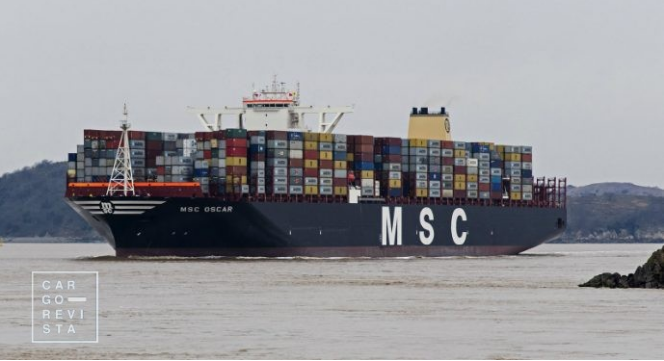 O maior porta-contentores do mundo tem 23 mil TEU: o MSC Gülsün já foi entregue