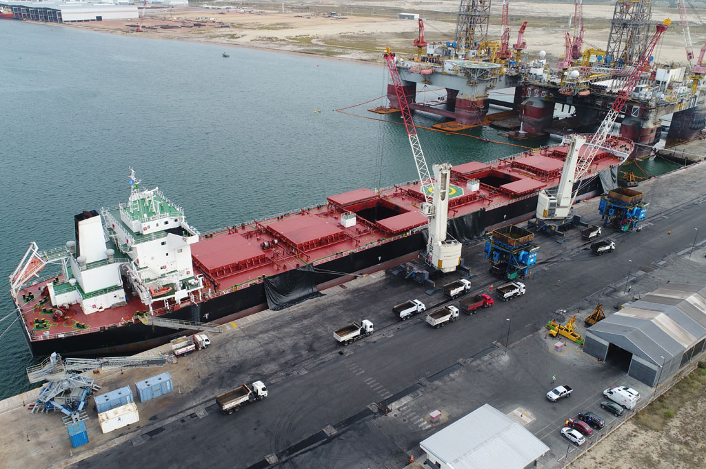Porto do Açu discute igualdade de gênero no Agosto Lilás