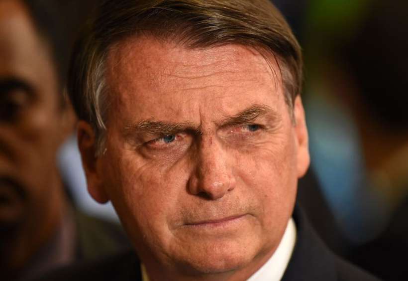 Bolsonaro participa de cerimônia de entrega de Medalha Mérito Mauá