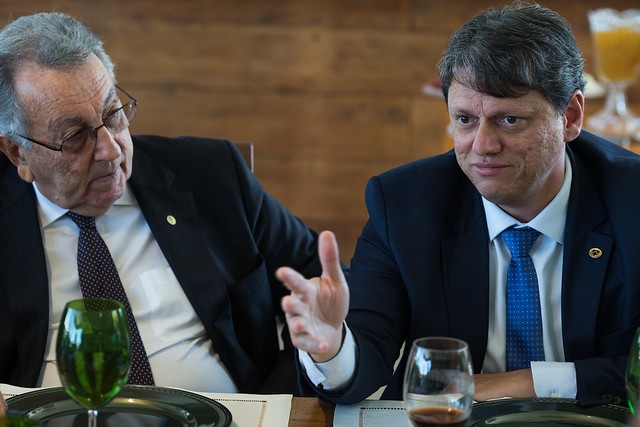 CNA apresenta demandas do setor agropecuário ao Ministério da Infraestrutura