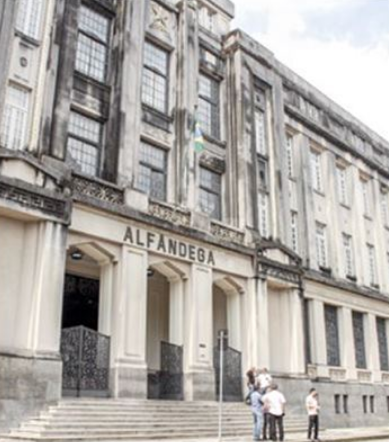 Auditores realizam ato na Alfândega amanhã