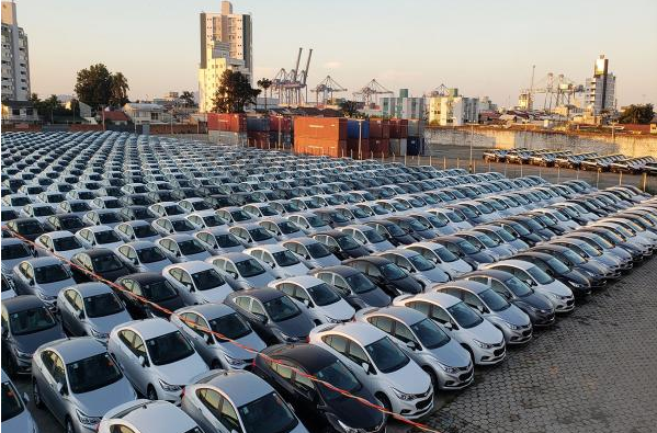 Superintendente do Porto de Itajaí e Diretoria da APMT cumprem agenda na ANFAVEA