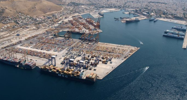COSCO planeja investir em novo terminal de contêineres no Porto de Pireu