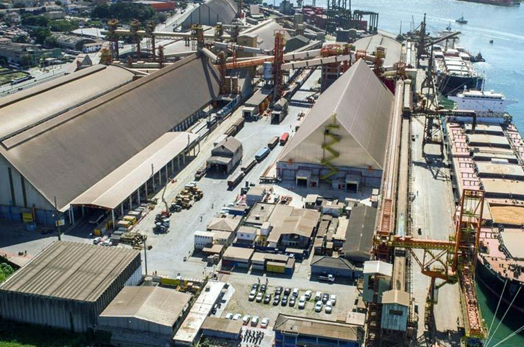 Porto de Santos registra queda na movimentação