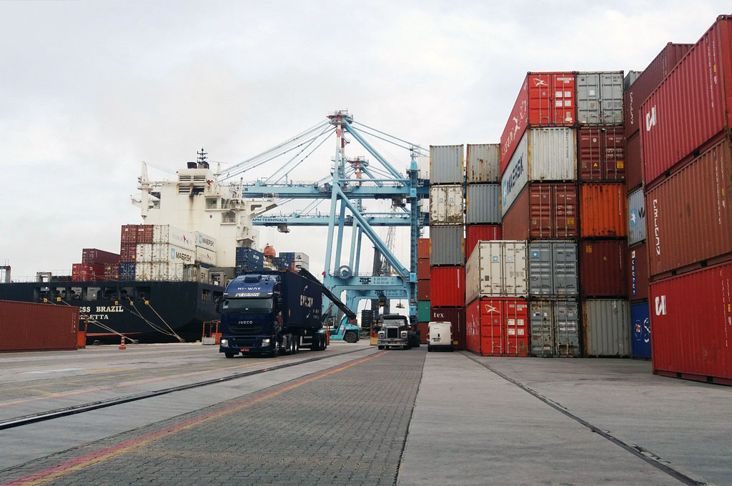 CARF rejeita atribuição de infrações de transportadores estrangeiros a agentes marítimos