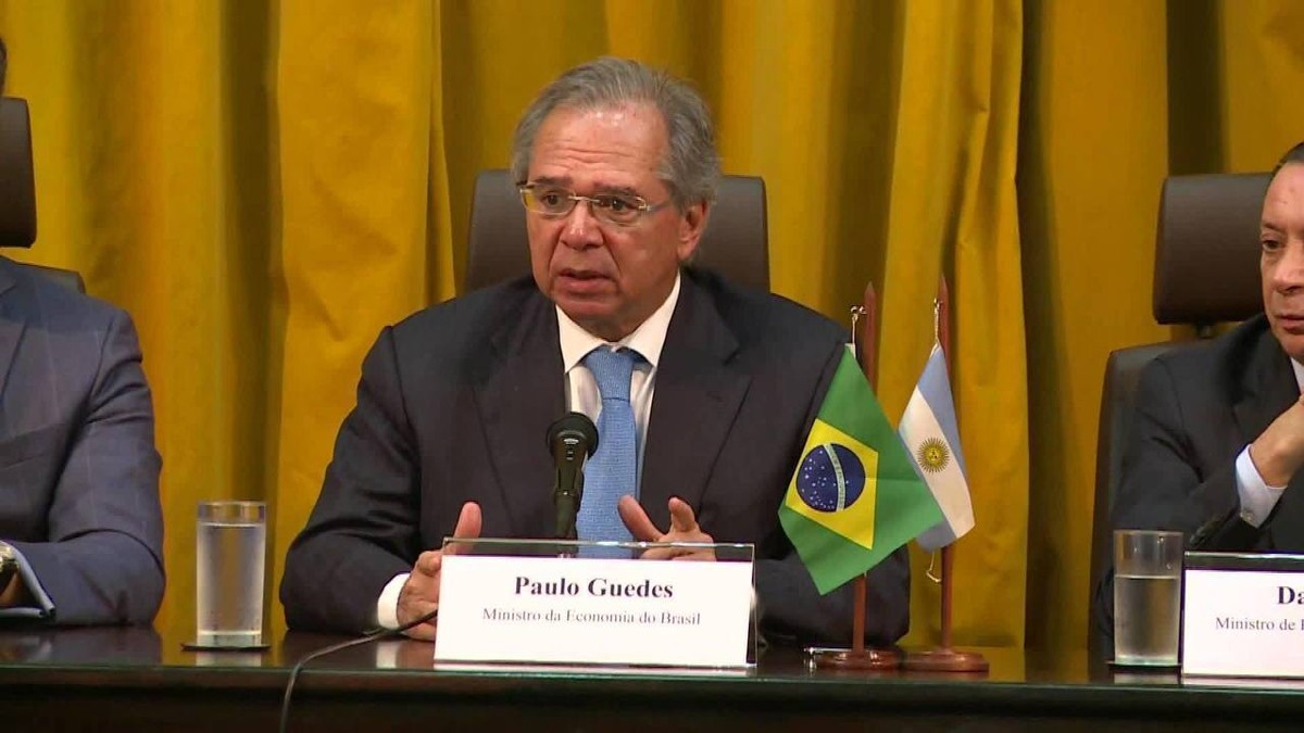 Brasil assina novo acordo automotivo