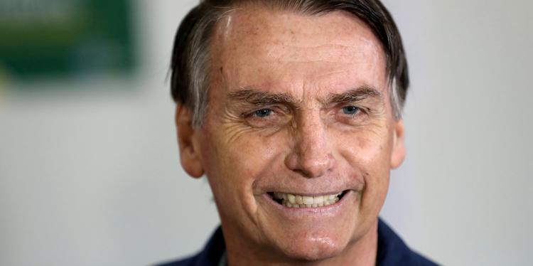 Bolsonaro desobriga publicação de editais de concursos e licitações em jornais