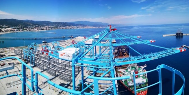COSCO Shipping Ports alia-se à APM Terminals para iniciar o terminal italiano Vado Gateway