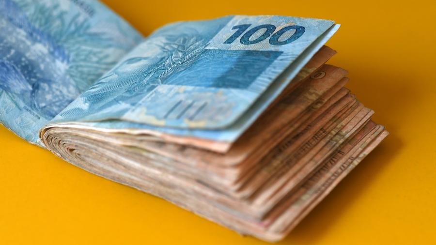 13º salário: parcela única ou 1ª parte devem ser pagas até sexta-feira