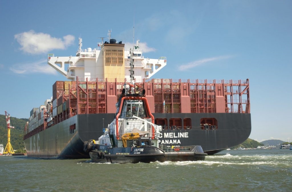 Movimento no Porto de Santos registra terceira maior marca para agosto