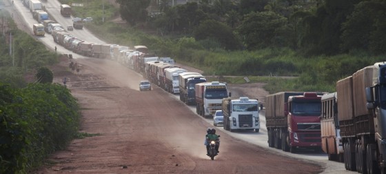 Caminhoneiros de Santos descartam greve imediata