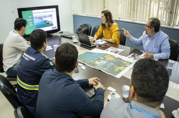 Portos do Paraná são exemplo para outros terminais do país