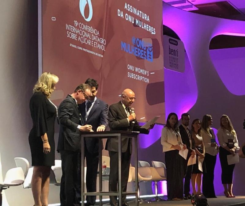 Copersucar foi uma das signatárias do termo de compromisso firmado com a ONU Mulheres Brasil e a Rede Brasil do Pacto Global para promoção dos Princípios do Empoderamento das Mulheres no setor sucroenergético